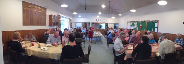 Christmas Dinner: The clubrooms were rocking last Tuesday night:)